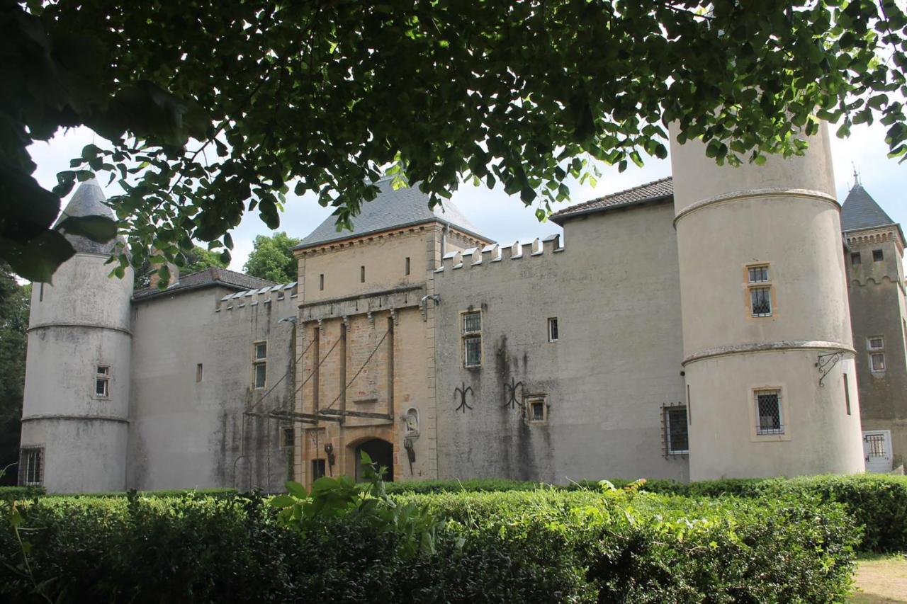 Chateau De Varennes Buitenkant foto